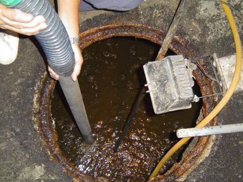 南关隔油池清理